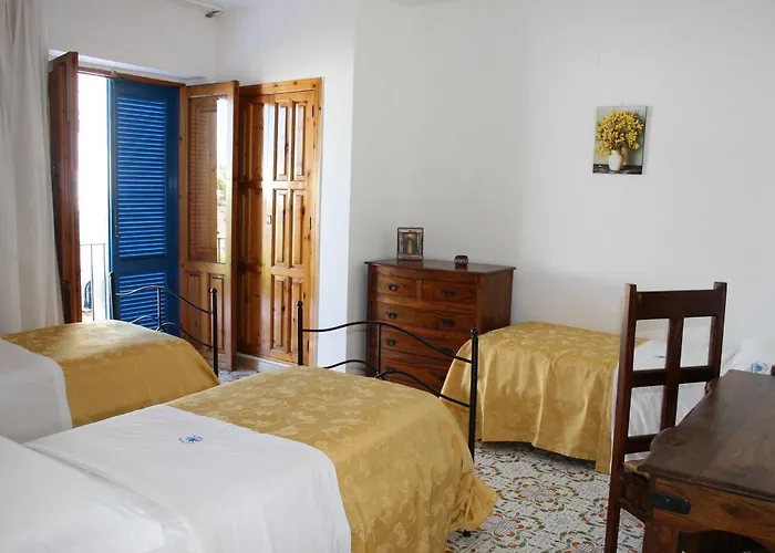 Tesoriero 3* Panarea