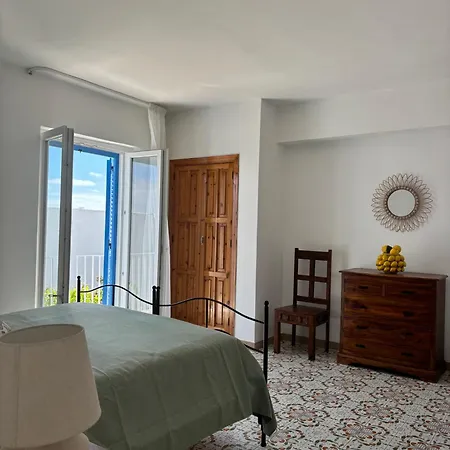 Tesoriero Hotel