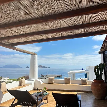 Tesoriero 3* Panarea