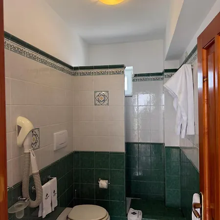 Hotel Tesoriero 3*