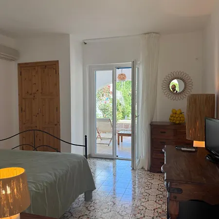 Hotel Tesoriero